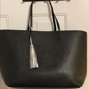 Victoria’s Secret overnight bag